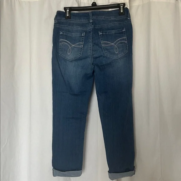 Wallflower Capri Jeans - Picture 2 of 4